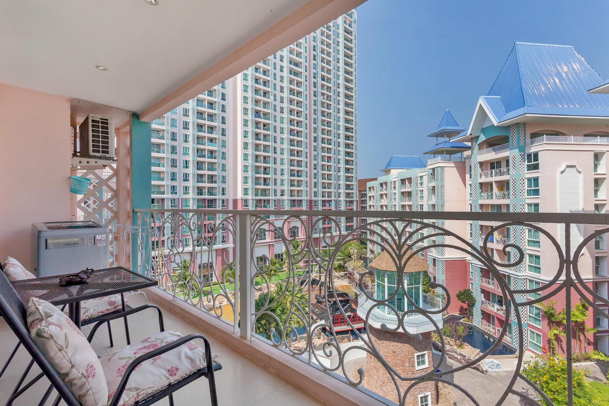 Pattaya Jomtien sea view apartments - Grande Carribean Rum bild