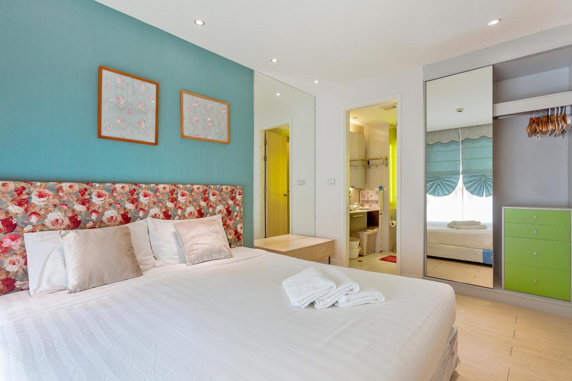 Pattaya Jomtien sea view apartments - Grande Carribean Rum bild