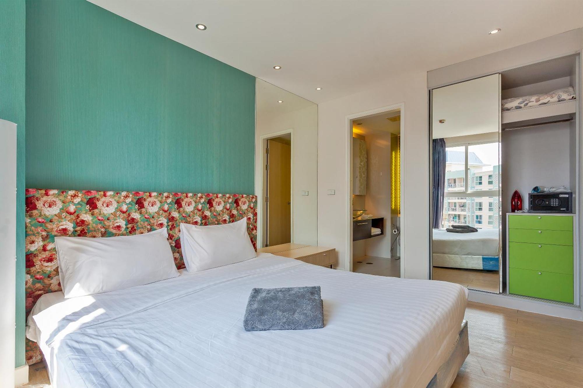 Pattaya Jomtien sea view apartments - Grande Carribean Rum bild
