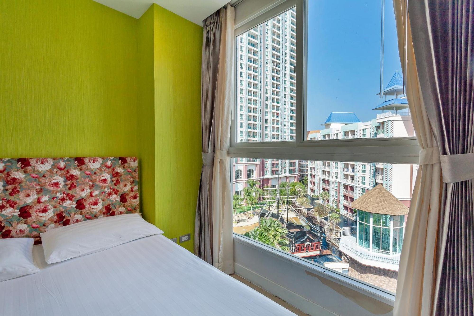 Pattaya Jomtien sea view apartments - Grande Carribean Rum bild