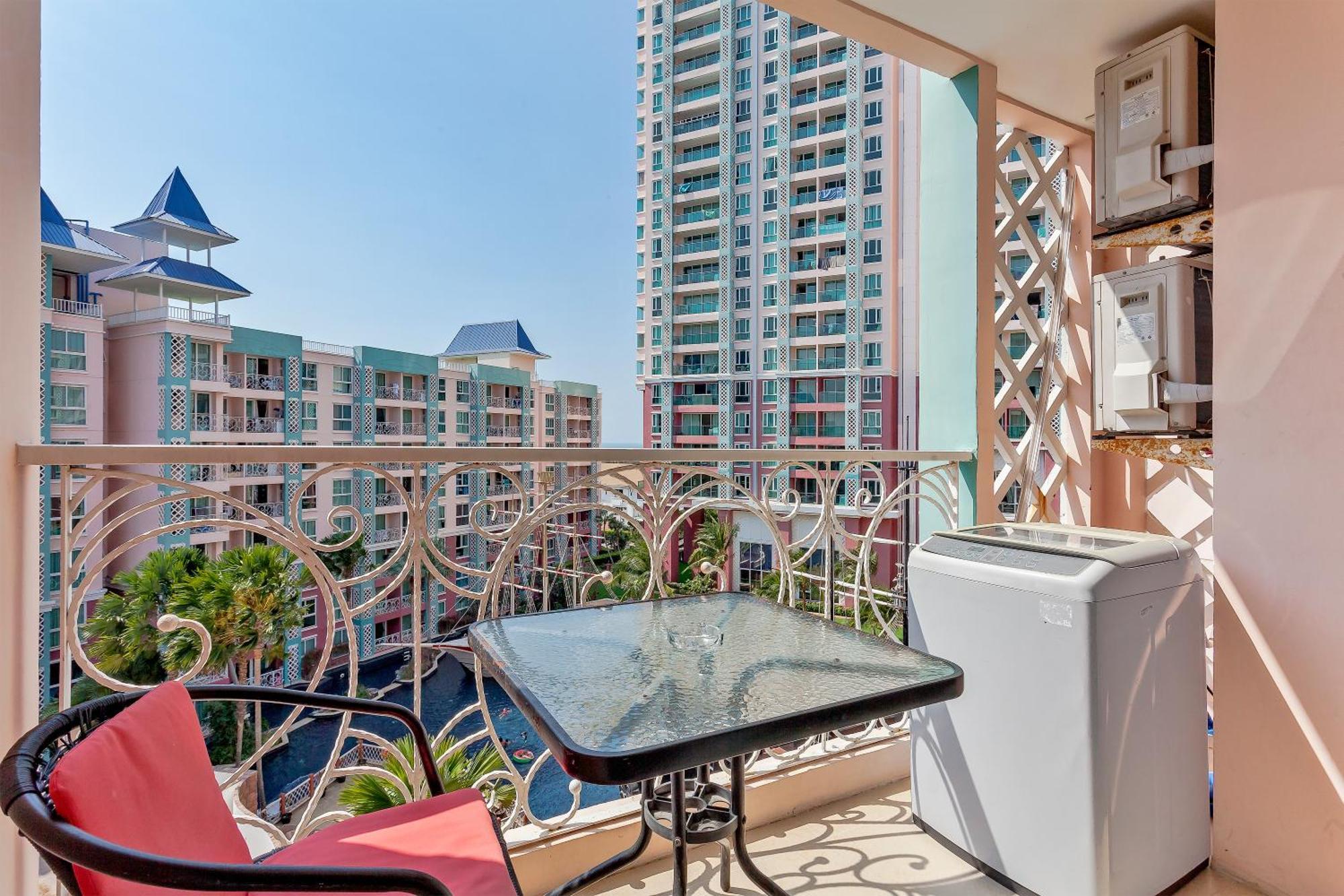 Pattaya Jomtien sea view apartments - Grande Carribean Rum bild
